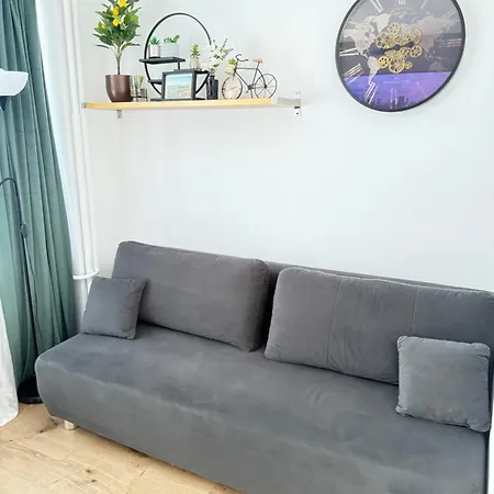 Kompaktowe 2 Tramwaj Do Centrum 15 Min *